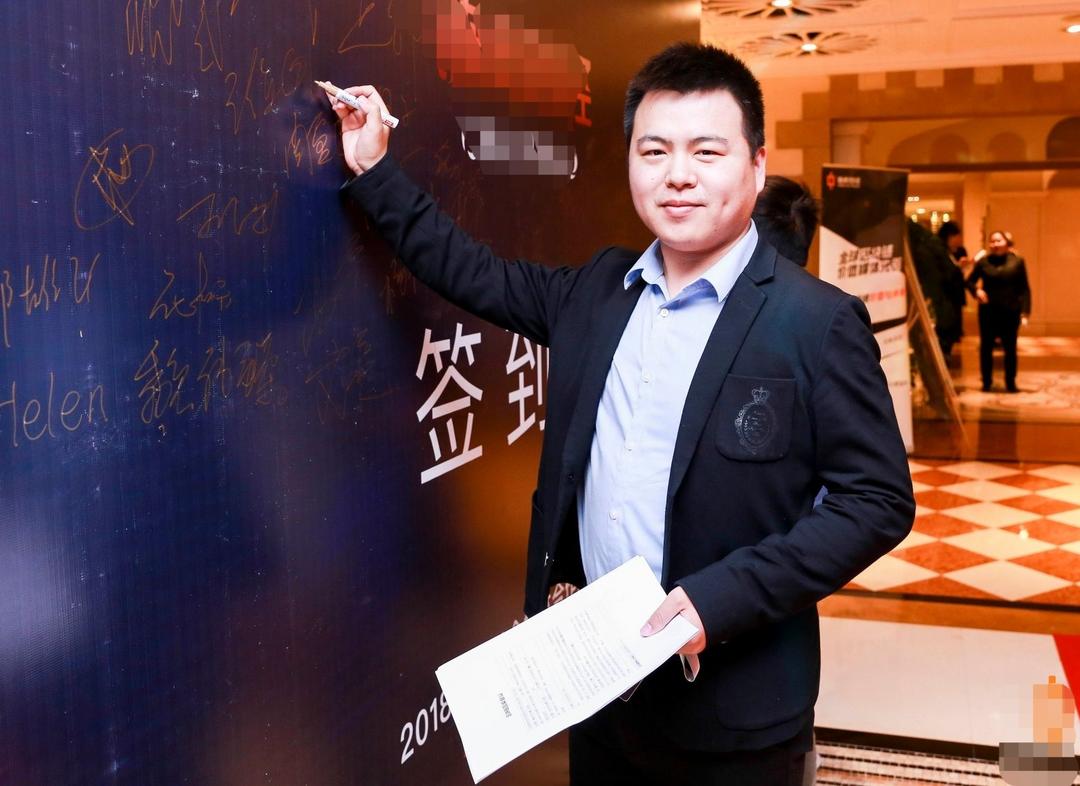 商海逐光秉初心 仁心济世铸担当——记儒商翘楚王保田的奋进与坚守